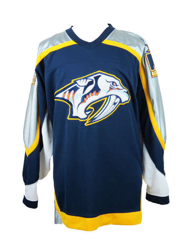  Outerstuff Nashville Predators Juniors Size 4-18 Hockey Team  Logo Long Sleeve T-Shirt (X-Small) Grey : Sports & Outdoors
