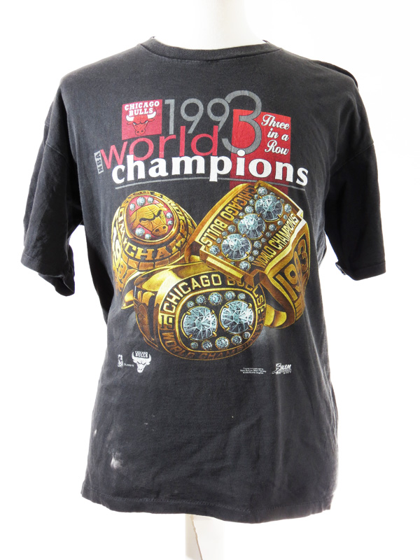 bulls 1993 championship shirt