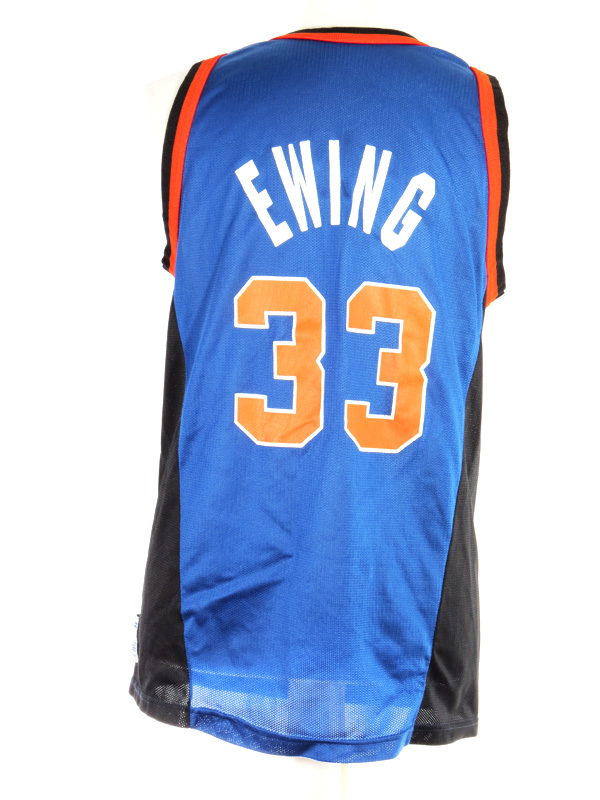 New York Knicks Vintage Patrick Ewing Champion Basketball 