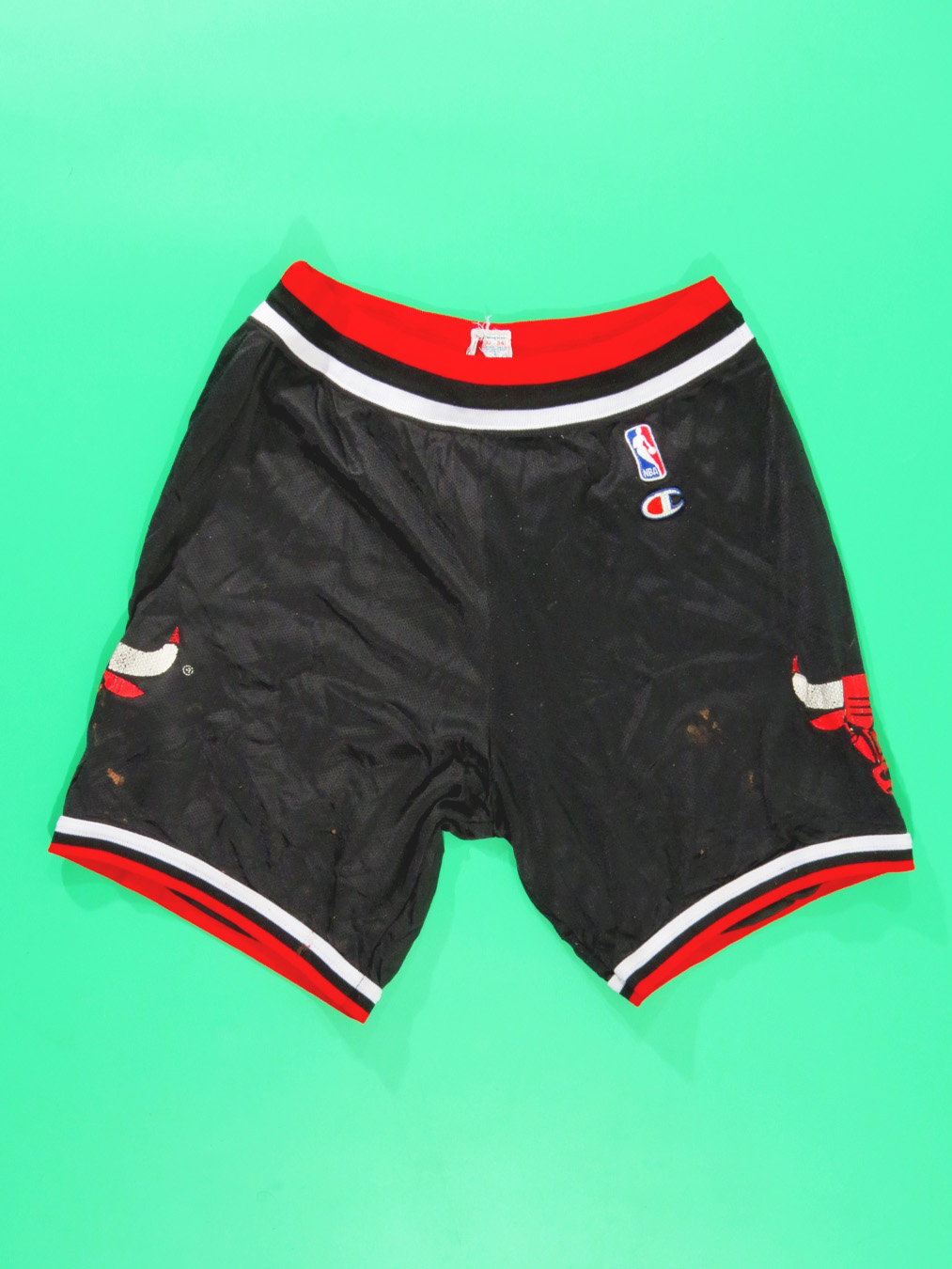 Vintage 90s Champion Chicago Bulls Basketball Shorts - S – Steep Store