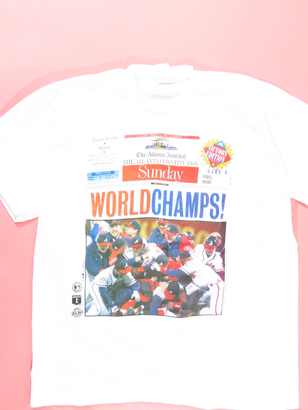 1995 Atlanta Braves World Series Champs Newspaper T-Shirt - 5 Star Vintage