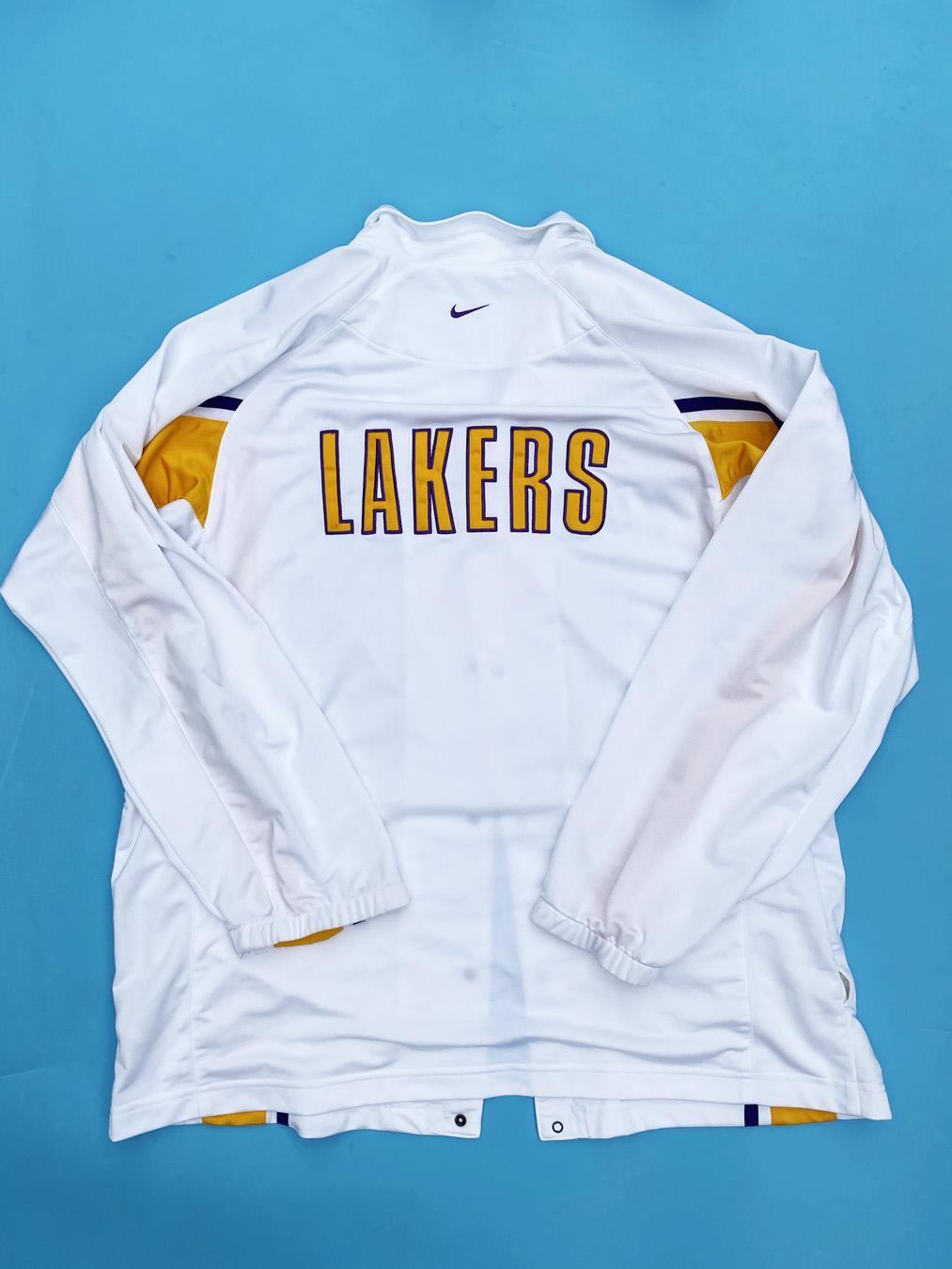 lakers long sleeve warm up