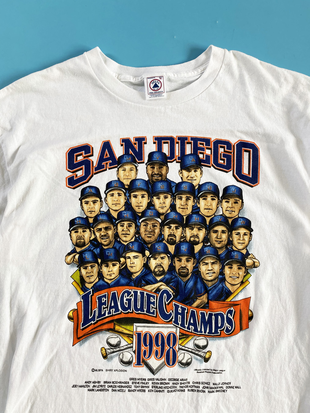 1998 San Diego Padres Bobble Head League Champs T-Shirt