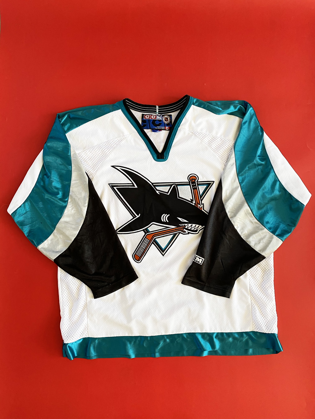 Vintage San Jose Sharks Hockey Jersey Youth XL CCM NHL 90s Boys