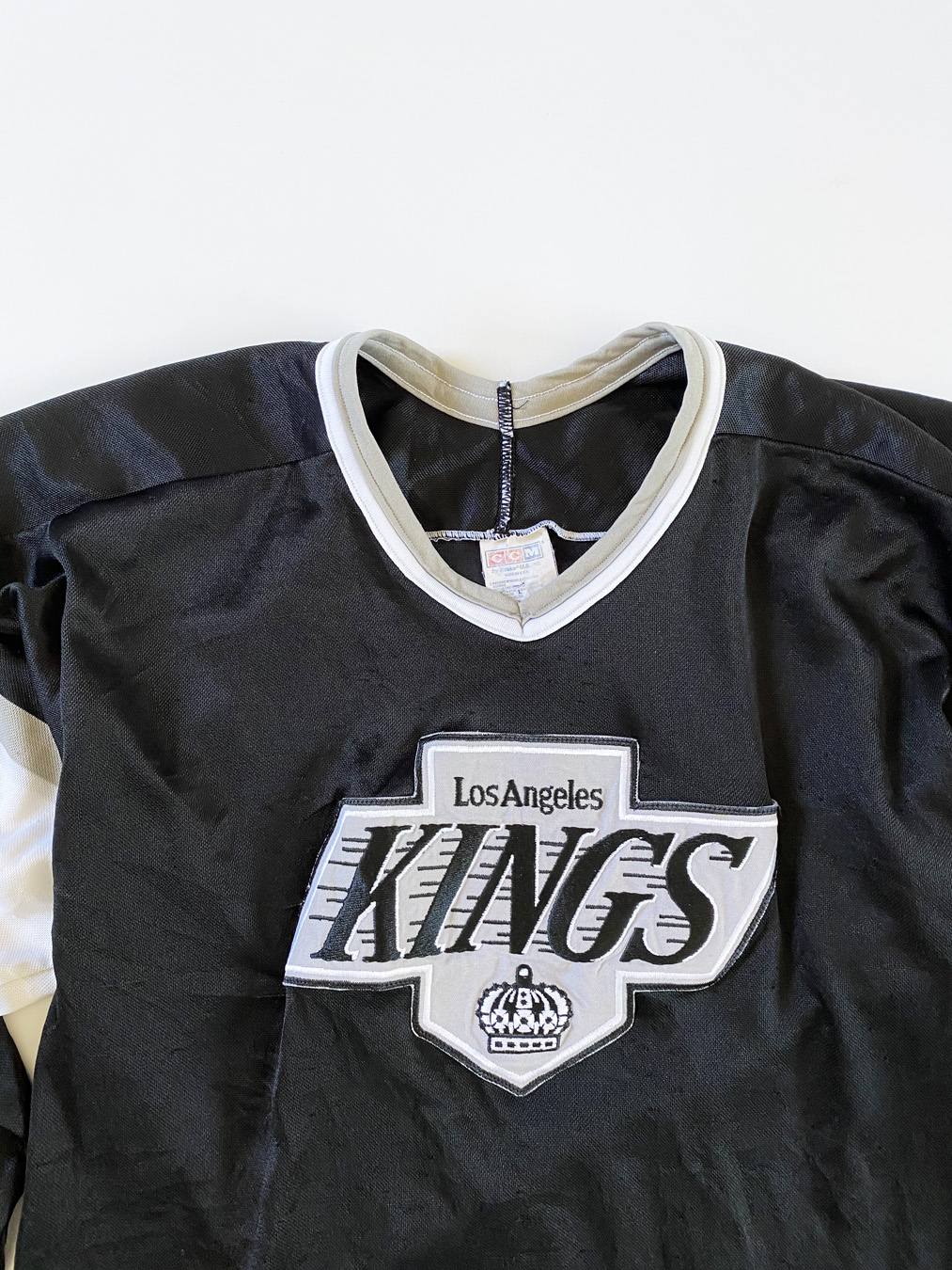 Women's Vintage Los Angeles LA Kings Crown Long Sleeve Hockey Jersey by  CCM, XS