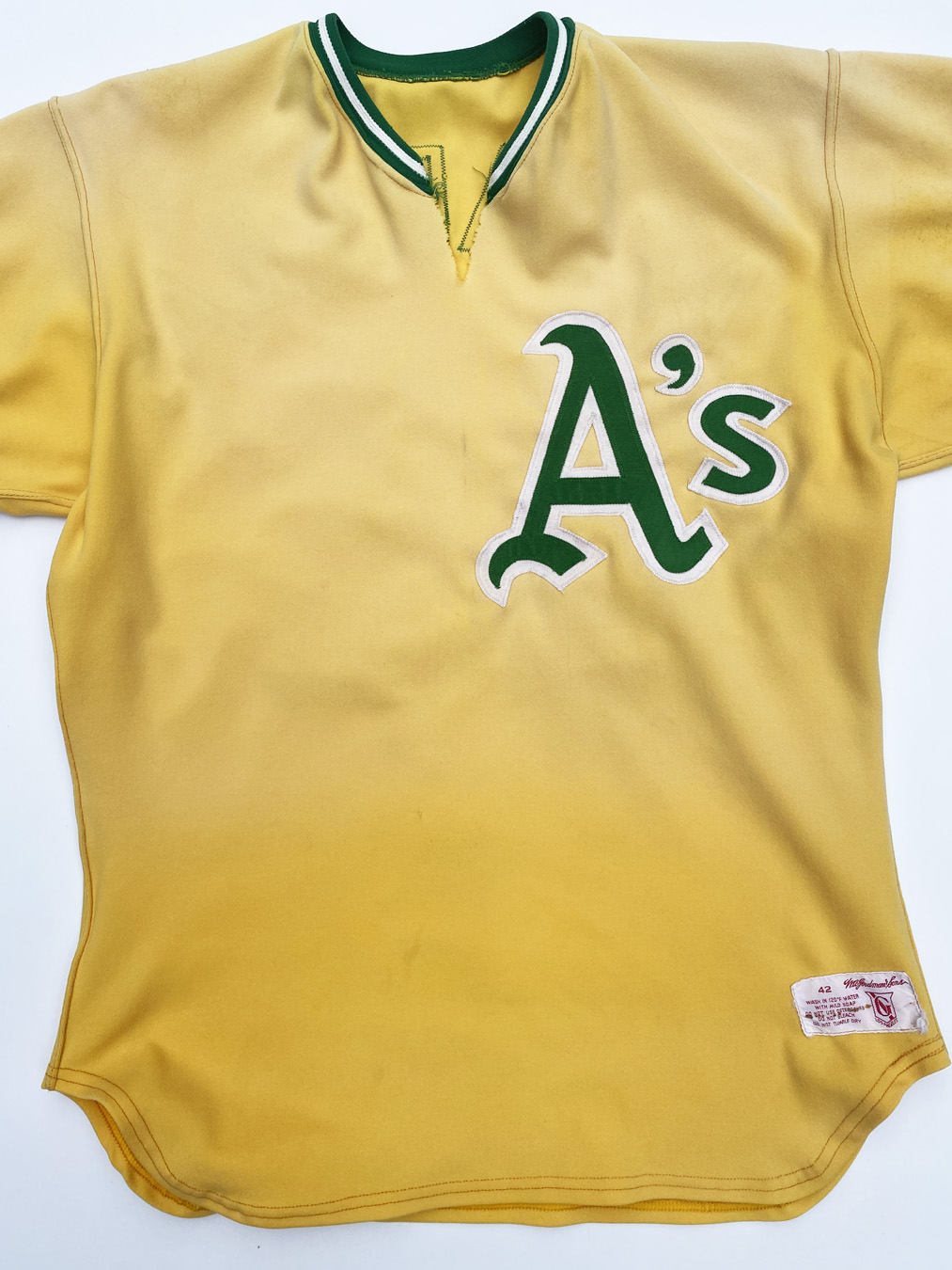 70s Oakland A's Yellow MLB Faded Jersey - 5 Star Vintage