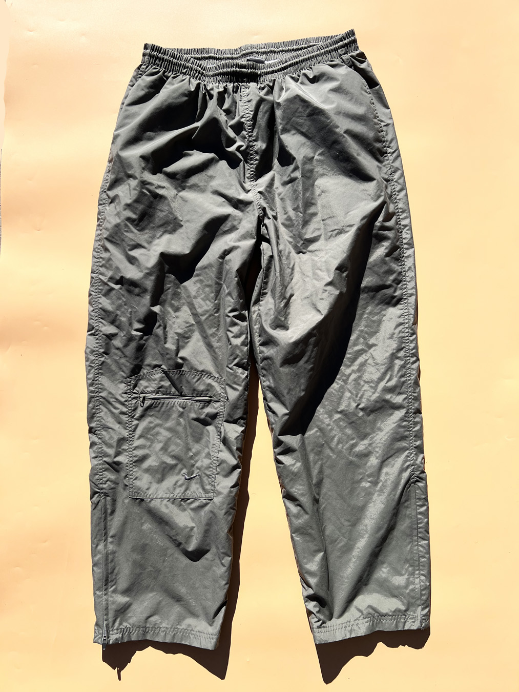 00s Nike Grey Green Windbreaker Pants